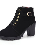 Black / 35