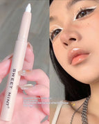 01 Color Matte White