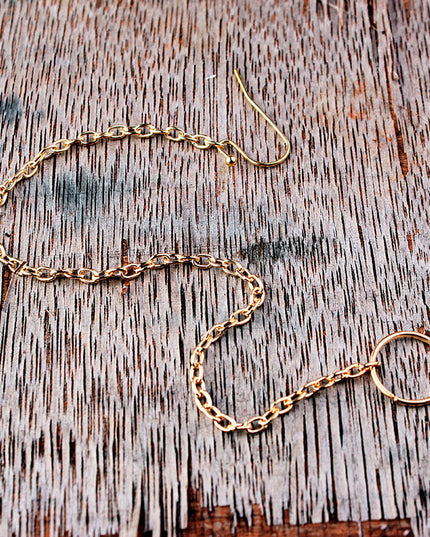 Retro Nose Ring Chain Earrings Hook Ring Round Nose Piercing Ear Bone Lip Rings Piercing Women Unique Body Jewelry