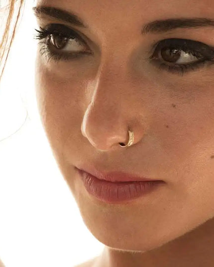 New luxury exquisite Gold Color body puncture geometric jewelry ladies engagement wedding gift nose ring nose nail
