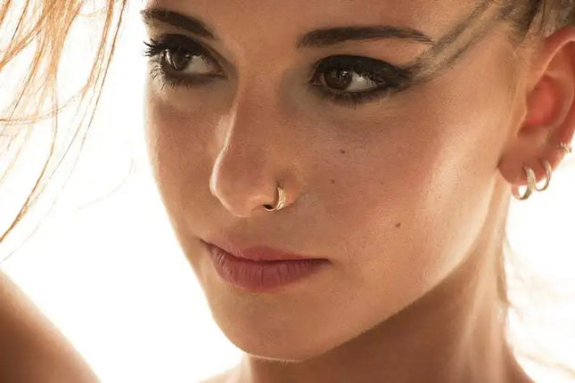 New luxury exquisite Gold Color body puncture geometric jewelry ladies engagement wedding gift nose ring nose nail