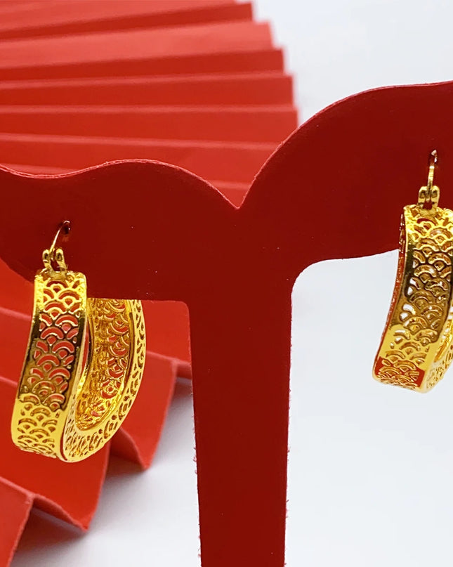 Dubai Simple Fashion Gold Plated Hollow Pierced Earrings Piercings Cartilage Ear Ring for Women Bride Ornament Gift Fine Jewelry