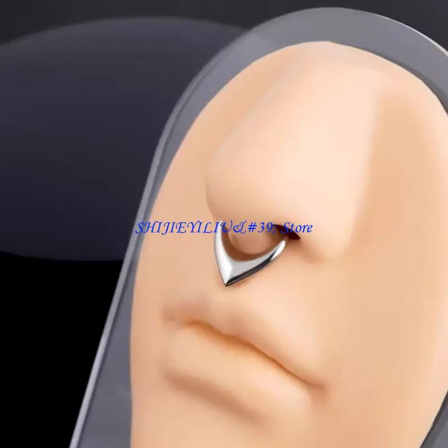 E21F Comfortable Wear Seamless Nose Rings with Heart Polished Surfaces Nose Jewelry Suitable for Easy Wear