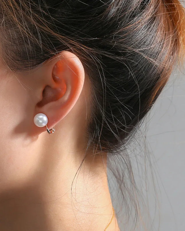 No Piercing Ear Clips Women - Retro French White Petal Flower Teardrop Pearl Clip on Earrings Elegant Gentle Daily Party Jewelry