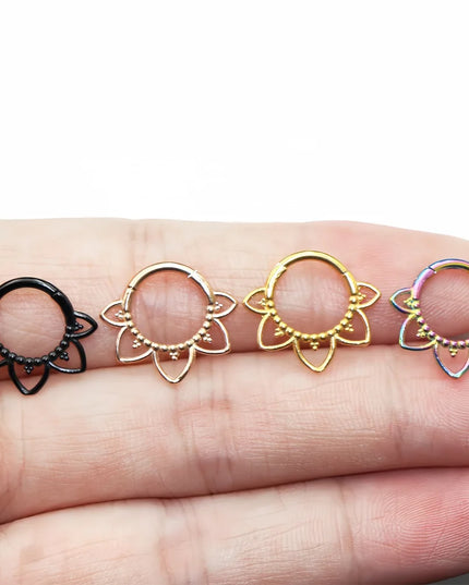 Stainless Steel Nose Ring Flower Hinged Septum Clicker Nose Hoop Seamless Nose Ring for Women Cartilage Nose Piercing Jewelry