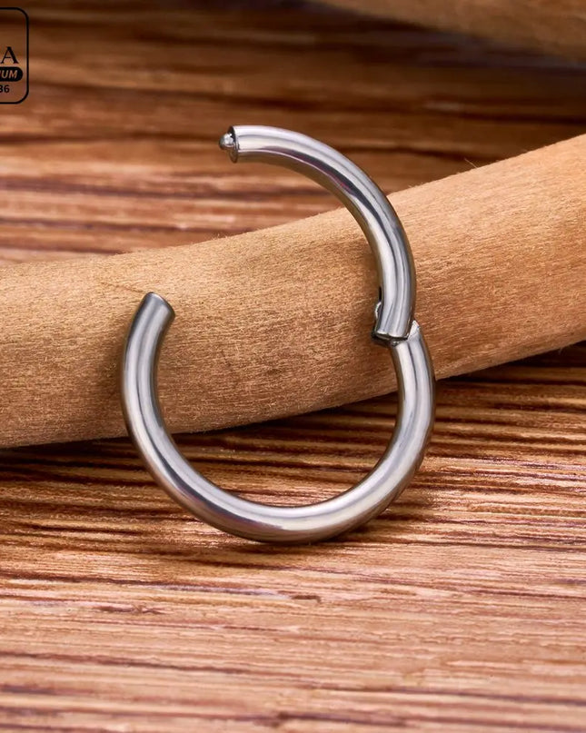 Nose Rings G23 Titanium Lip Ring For Women And Men Piercing Jewelry Hoop Earrings Mixed Color Body Clips Hinged
