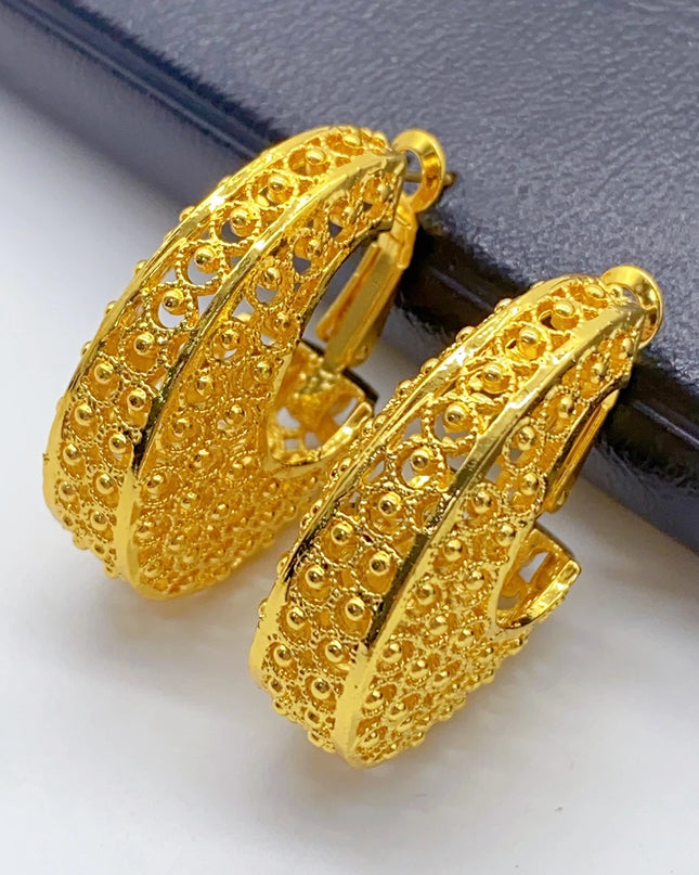 Dubai Simple Fashion Gold Plated Hollow Pierced Earrings Piercings Cartilage Ear Ring for Women Bride Ornament Gift Fine Jewelry
