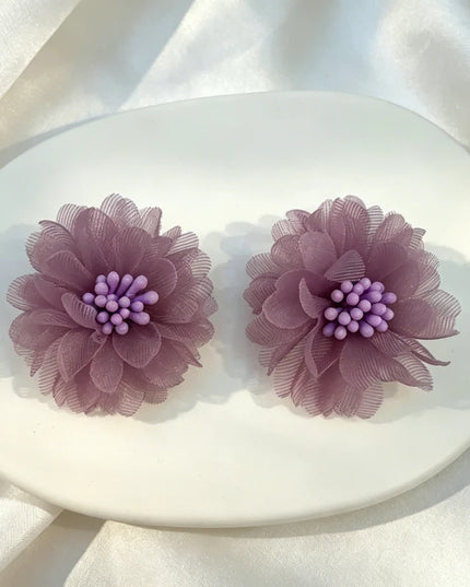 No Piercing Ear Clips Women - Retro French White Petal Flower Teardrop Pearl Clip on Earrings Elegant Gentle Daily Party Jewelry