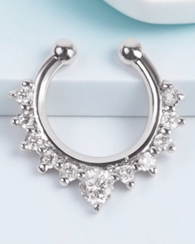 1PC Fashion Rhinestone Nose Ring Lip Ring Faux Septum Rings Unisex Jewelry Perfect for Women Men Stylish Earring Set