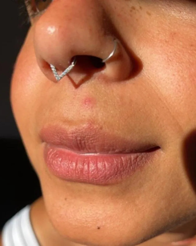 Surgical Steel Septum Nose Clicker Teardrop Shape Segment Ring Rhinestone Nose Ring Gold Hinged Body Piercing Jewelry Men