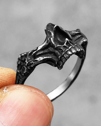 Bridge of Nose Skull Men Rings Stainless Steel Women Jewelry Punk Gothic Rock Vintage Black Fashion Accessories Gift Wholesale