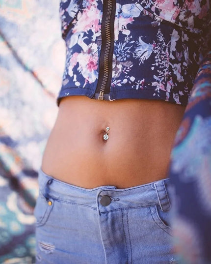 1 Pcs Belly Button Rings Designed for Both Women And Men Featuring 14G Rhinestone Crystals Stud for Navel Piercings Weighing