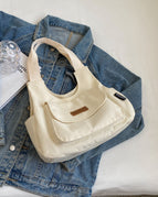 White Without Pendant