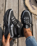 Black And Gray / 36